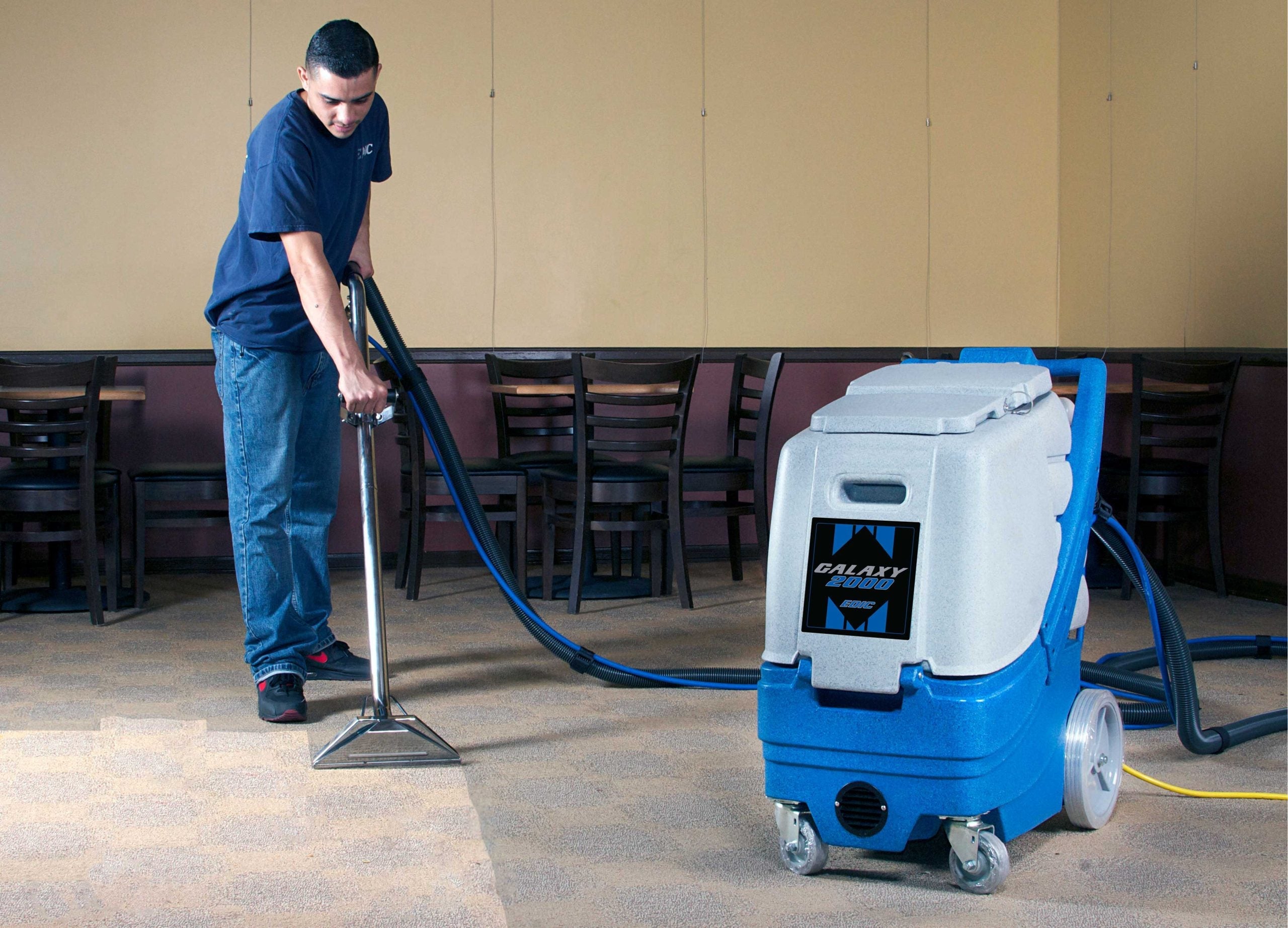 Commercial Carpet Extractor Machines