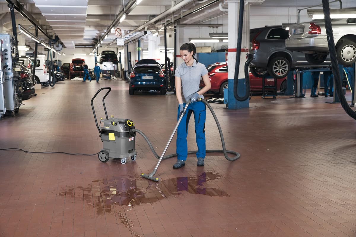 Wet & Dry Vacuums