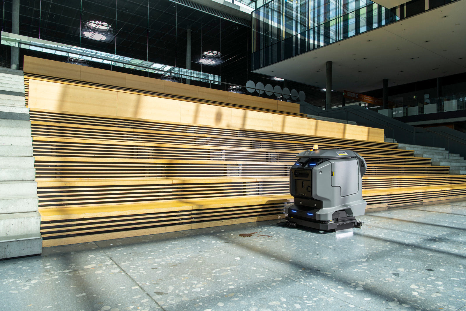 Karcher KIRA B 50 Autonomous Scrubber Drier image 4