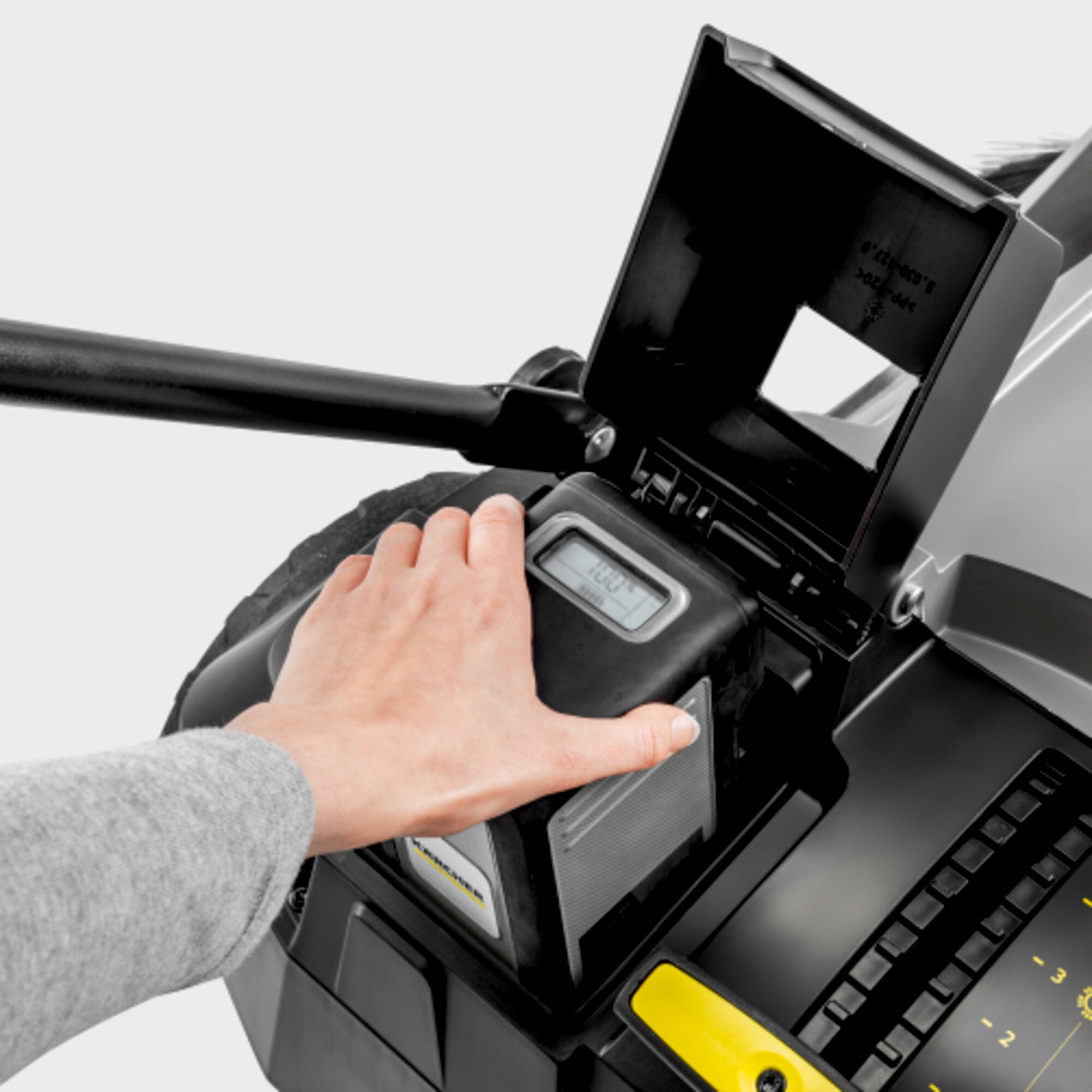 Karcher KM 70/30 C BP Pack 2SB Floor Sweeper image 2