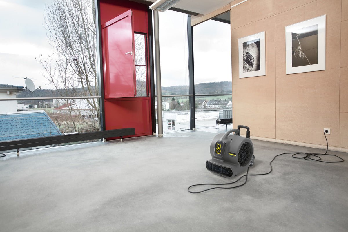 Karcher AB84 CUL Air Blower With Ergonomic Handle image 5