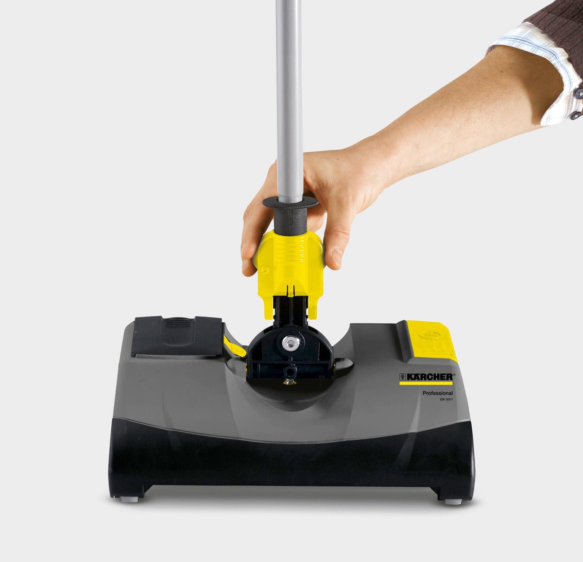 Karcher EB 30/1 Electric Broom - Cordless image 8