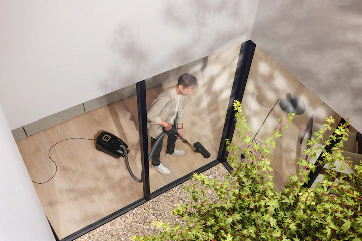 Miele Guard L1 AllFloor Canister Vacuum Cleaner