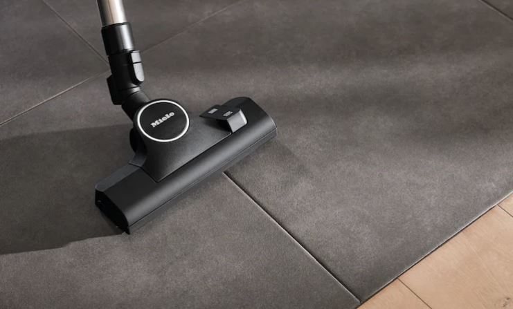 Miele Guard M1 Parquet XL Canister Vacuum Cleaner