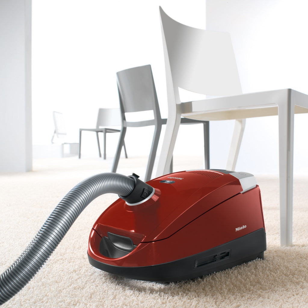 Miele Classic C1 Cat & Dog PowerLine Canister Vacuum