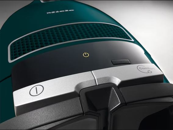 Miele Miele Complete C3 PowerPlus PowerLine Canister Vacuum