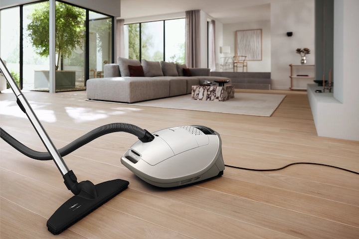 Miele Guard M1 Parquet XL Canister Vacuum Cleaner