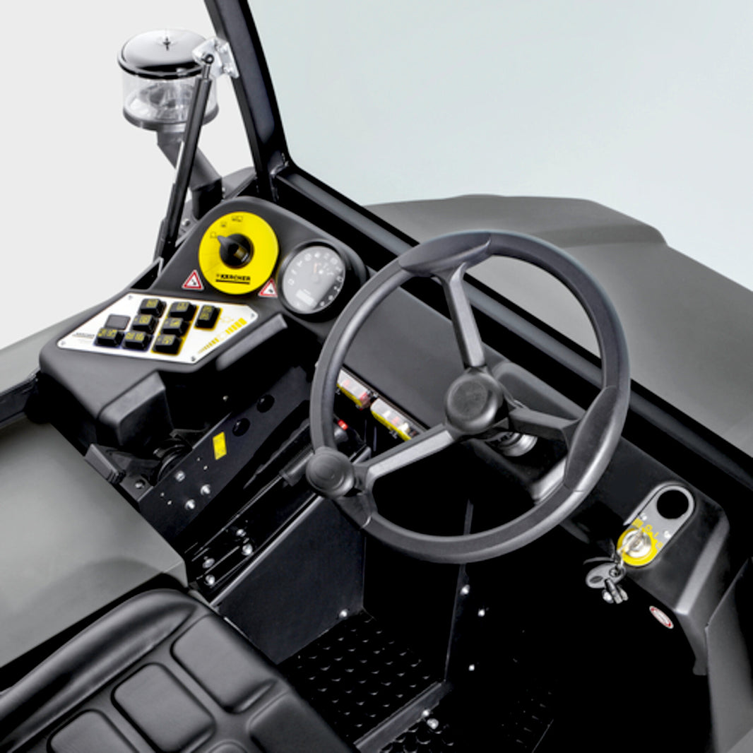 Karcher KM 130/300 R Bp Commercial Vacuum Sweeper image 1