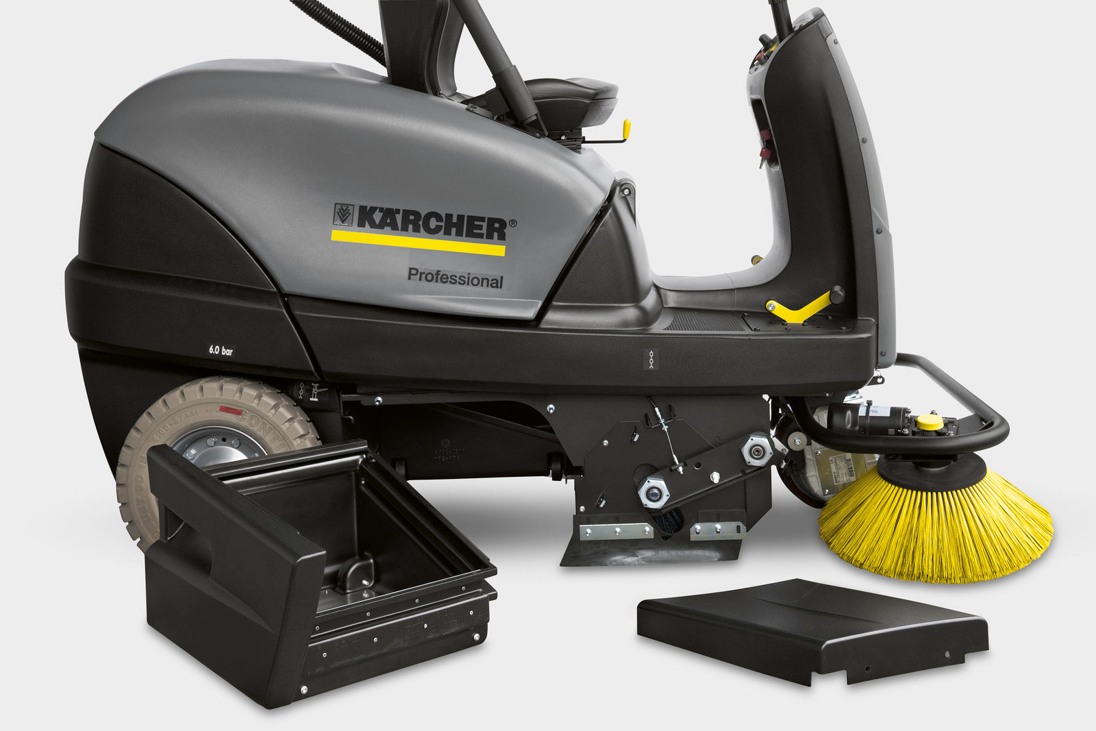 Karcher KM 100/100 R Bp Commercial Vacuum Sweeper image 3