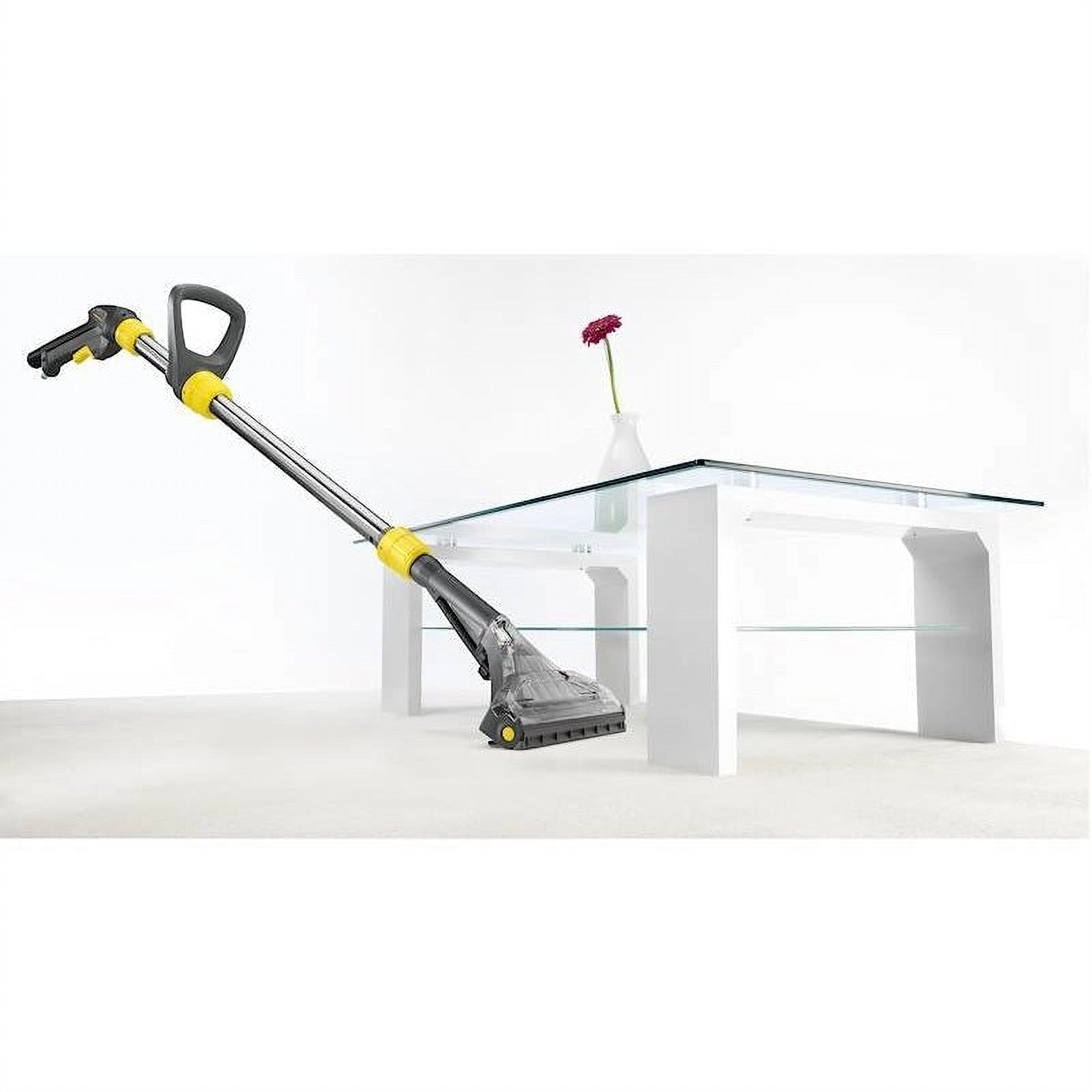 Karcher Puzzi 30/4 Spray-Extraction Cleaner image 5